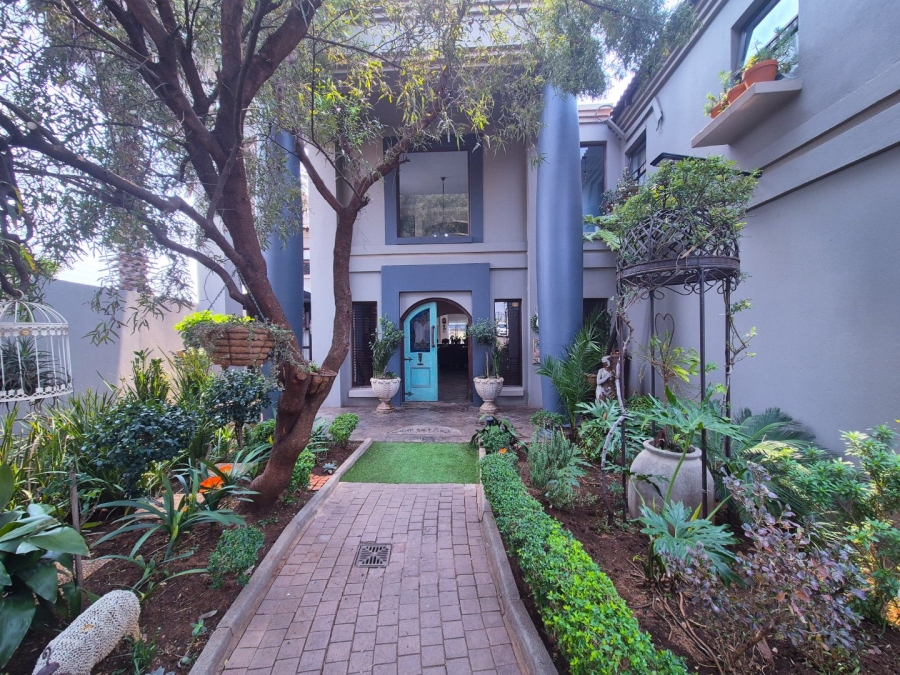 5 Bedroom Property for Sale in Maraldi Estate Free State